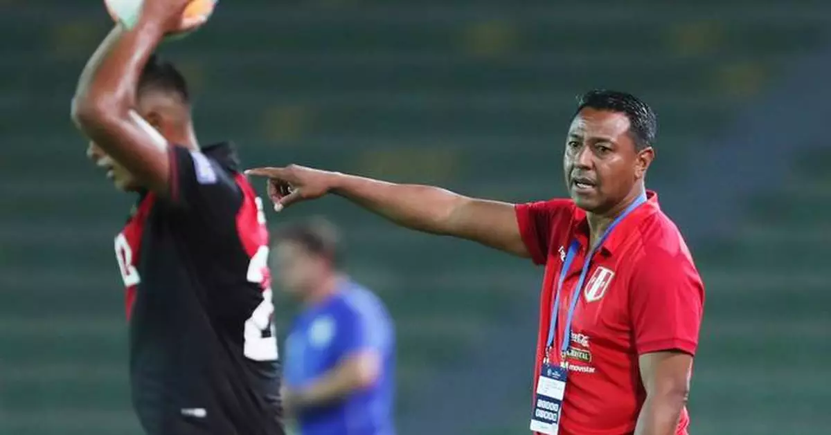 Newcastle United legend Nolberto Solano named as Pakistan coach