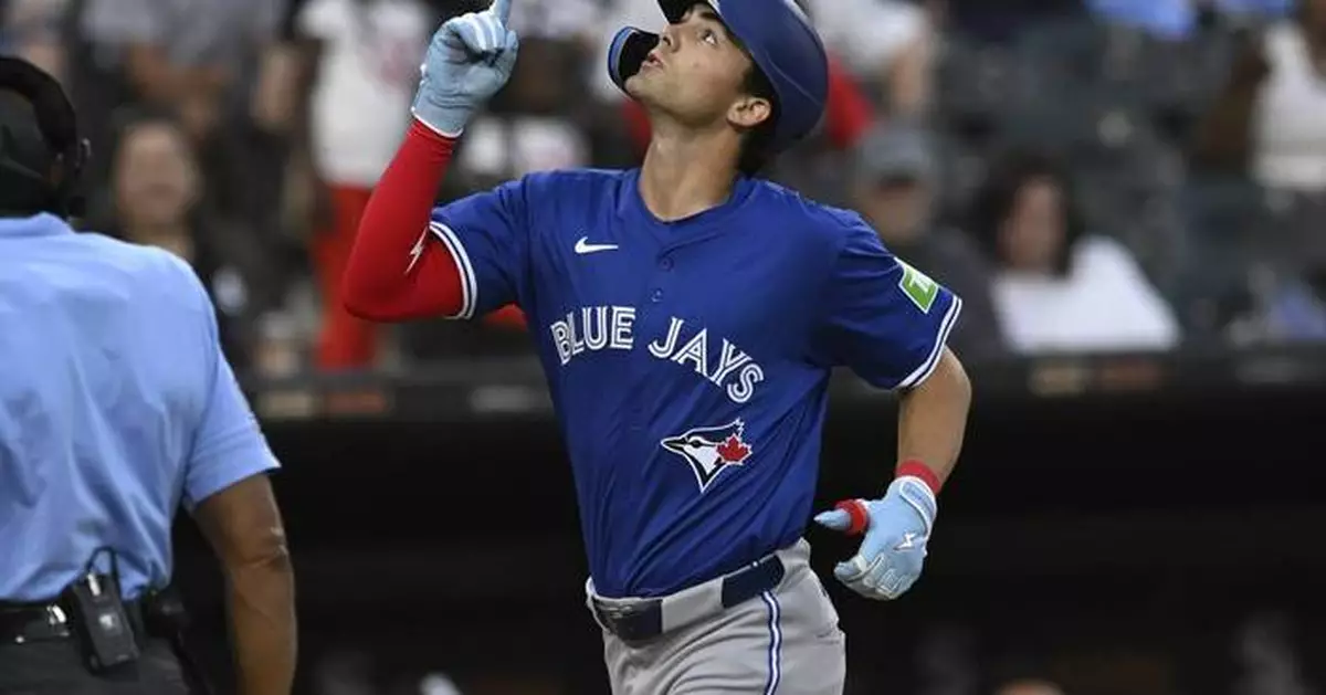 Loperfido homers as the Blue Jays beat the White Sox 8-4 for their 9th consecutive win