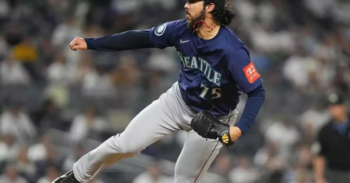 Mariners catcher Cal Raleigh: All-Star closer Andrés Muñoz was tipping pitches against Yankees