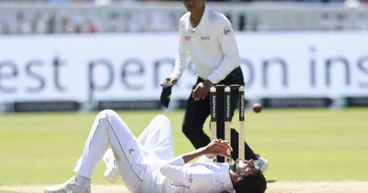 England's injured Bashir will bowl again at Lord's but may not bat against India