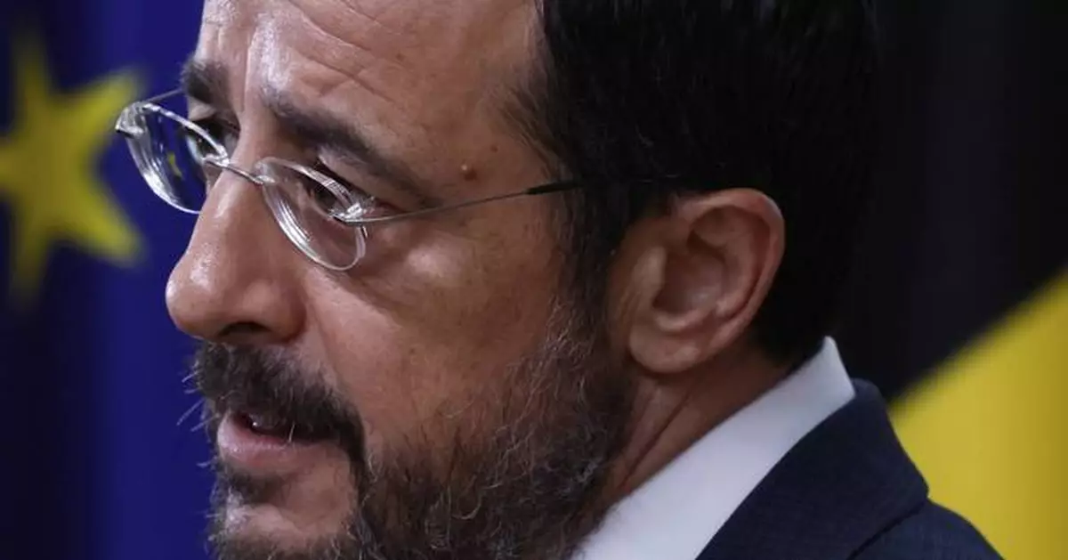 Rival leaders in Cyprus will meet informally with UN chief this month