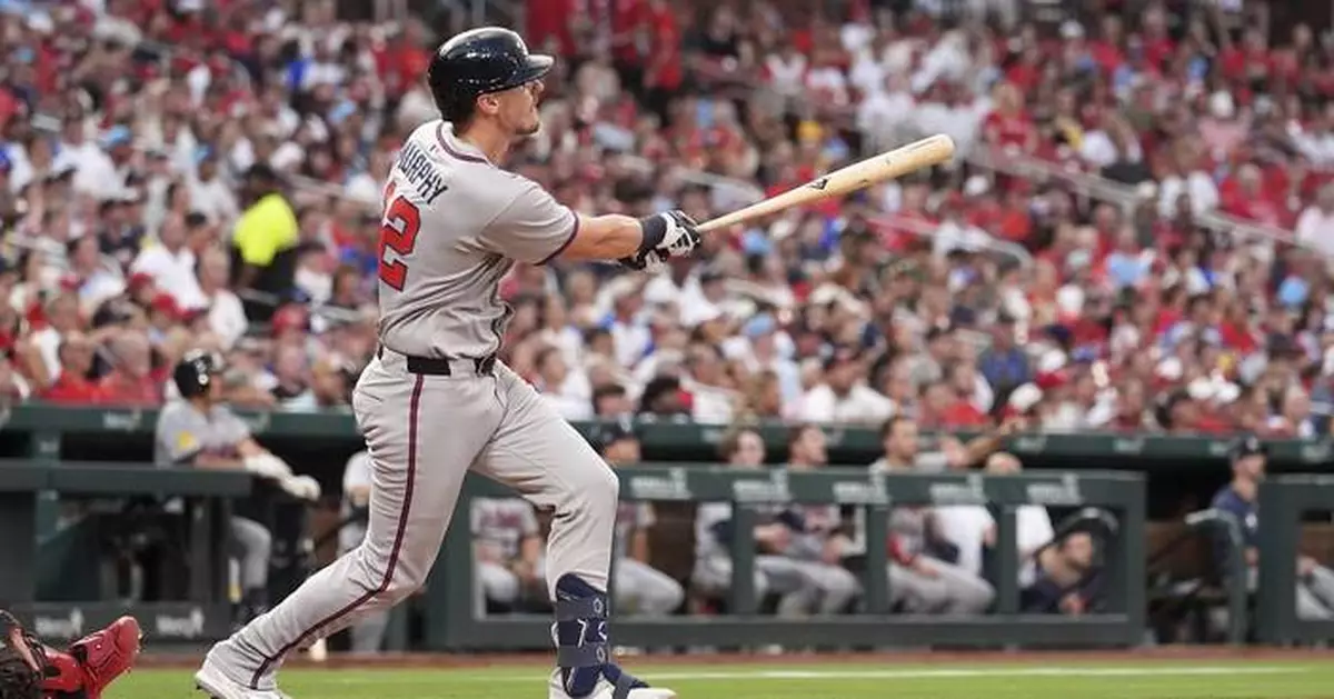 Murphy hits two long HRs, Braves beat Cardinals 6-5