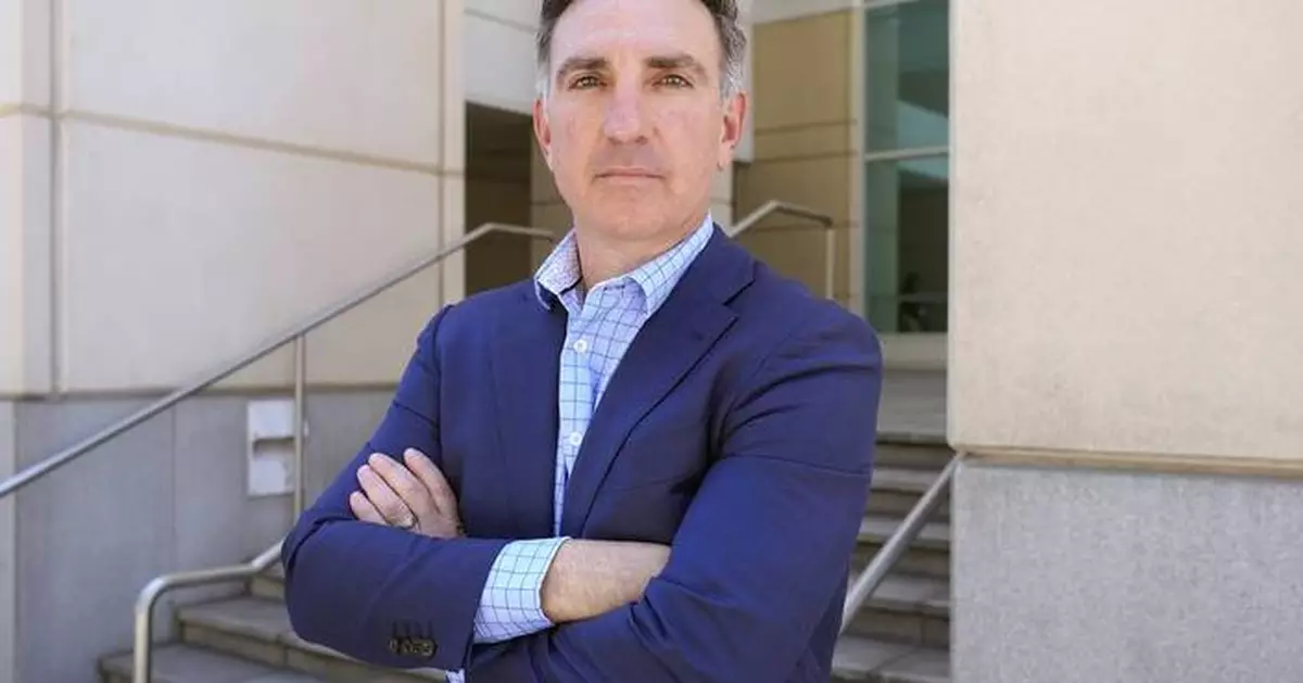 Prosecutor who handled high-profile Capitol riot cases sues government over his firing