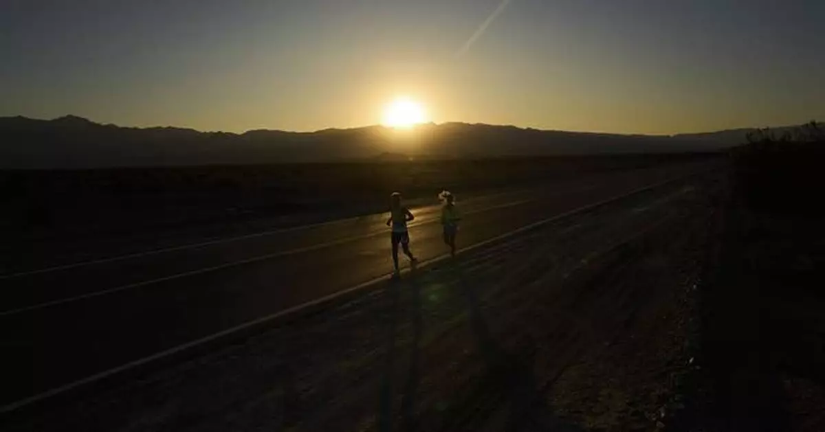 Photos show Danny Westergaard run the Badwater 135 through Death Valley for the 18th time