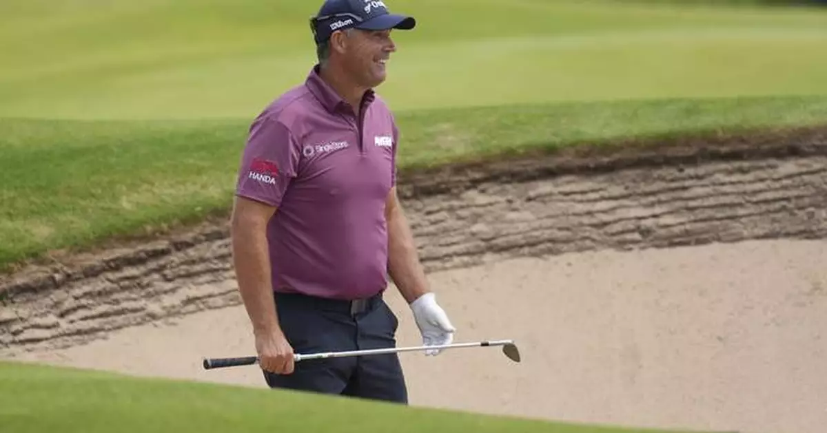 British Open has 5-way tie for the lead in fickle weather with Scottie Scheffler in the mix