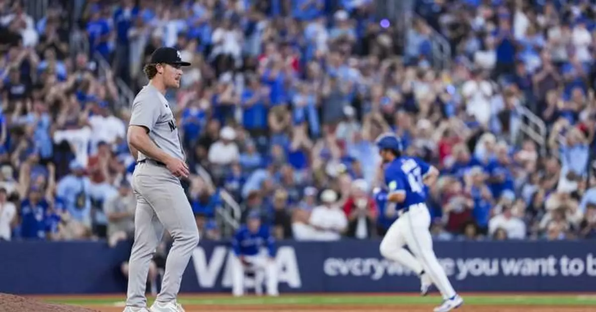 George Springer homers twice, Blue Jays sweep Yankees to take AL East lead