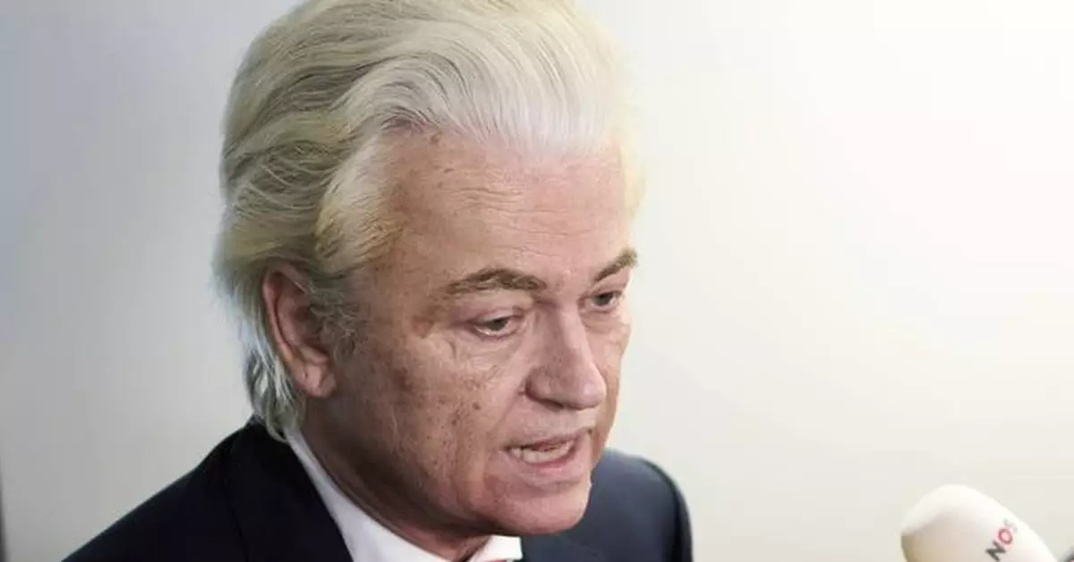 A bill setting new limits on asylum-seekers passes in the Dutch parliament