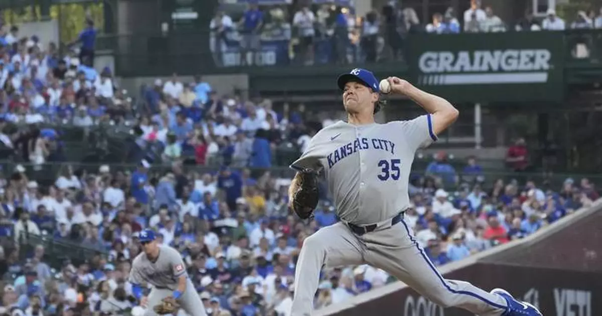 Rich Hill becomes oldest player in majors at 45 with start against Cubs