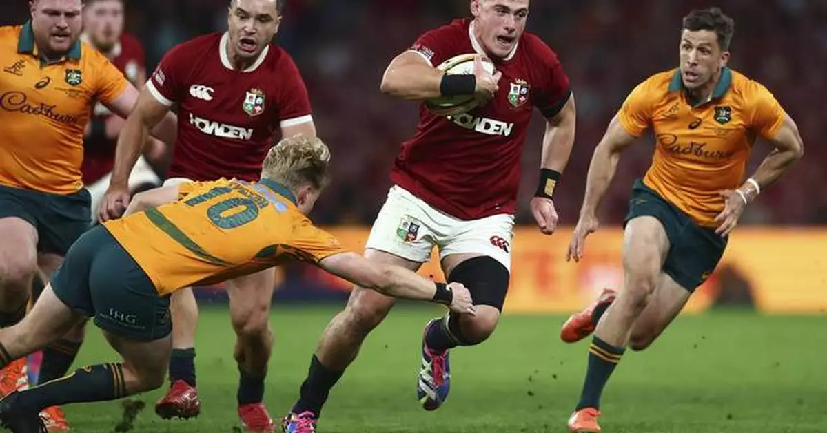 Wallabies' second-half surge gives Schmidt confidence they can level the series against the Lions