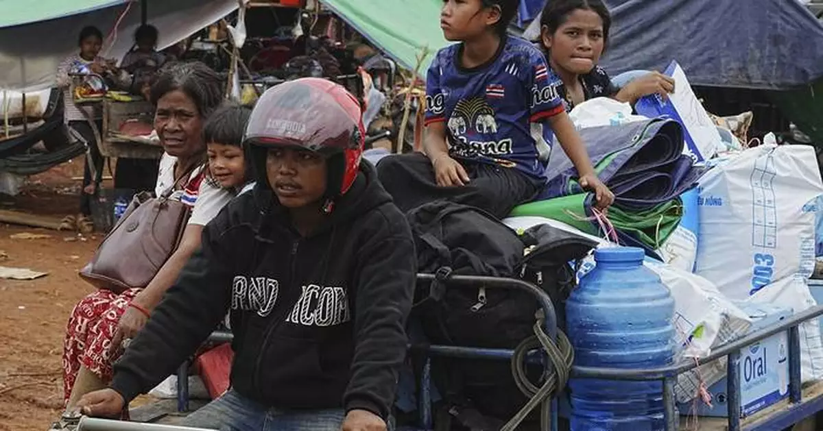 Thailand and Cambodia trade fresh attacks and accusations as allies call for a ceasefire