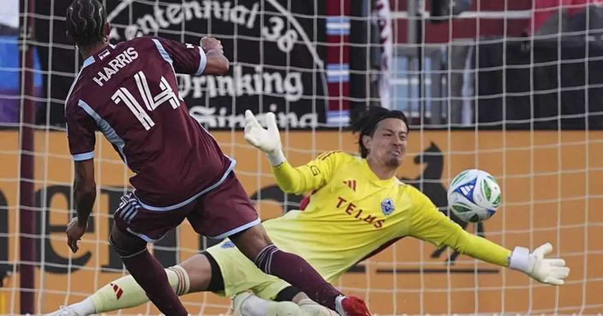 Calvin Harris has goal and assist in Colorado's 3-0 win over Vancouver