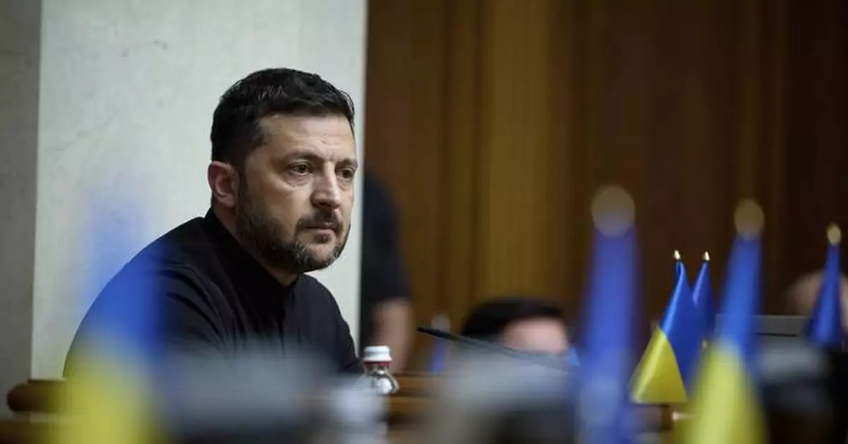 Thousands gather to protest as Zelenskyy signs bill weakening anti-corruption agencies