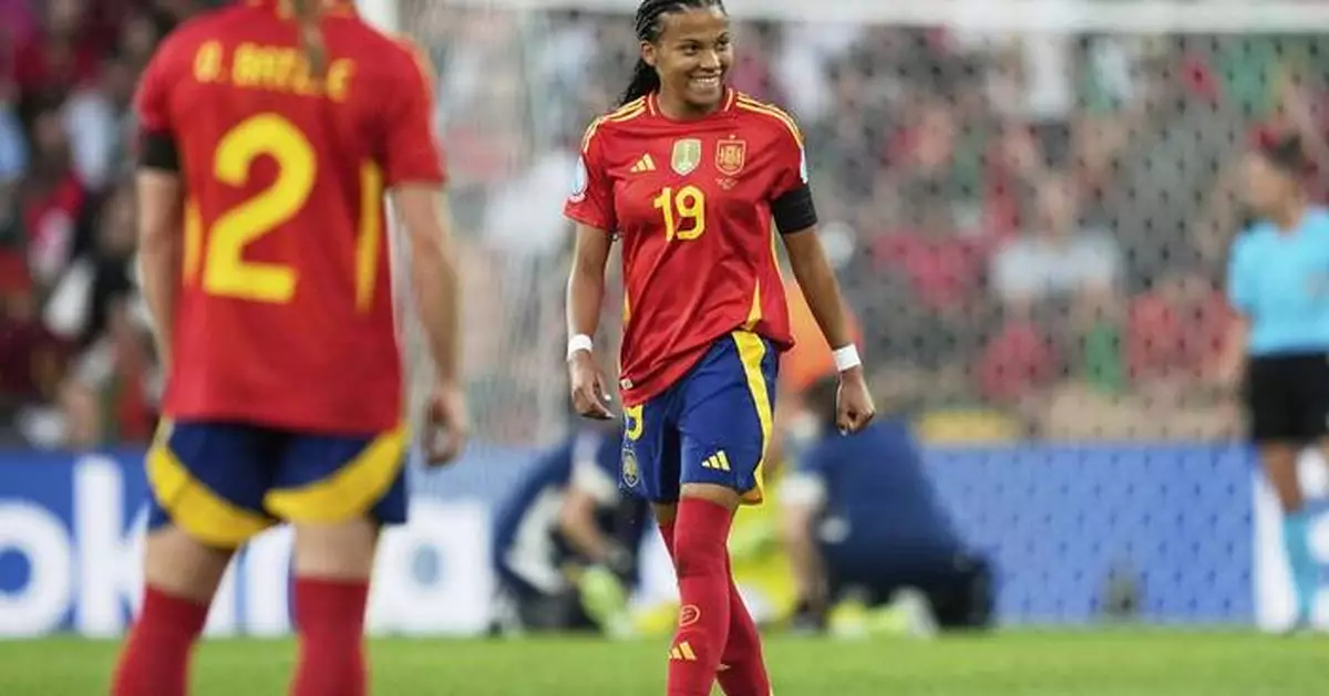 Spain's new star, Vicky López, announces her presence at Euro 2025