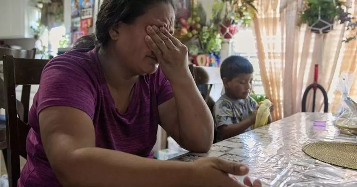 PHOTO ESSAY: A Texas town's residents stay inside -- even when they need medical care