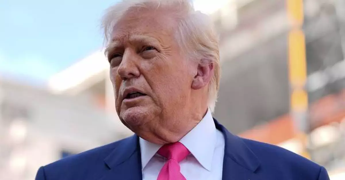 Trump signs order to clarify college athletes' employment status amid NIL chaos