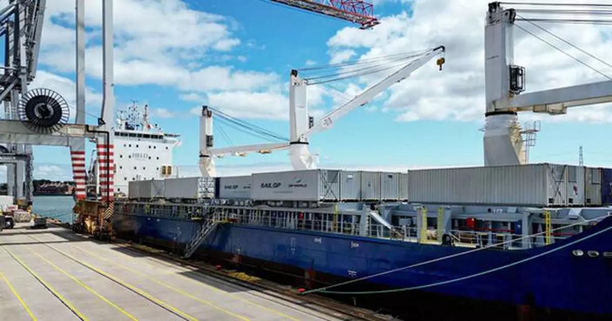 DP WORLD DELIVERS SAILGP FLEET TO PORT TARGETING NET-ZERO STATUS