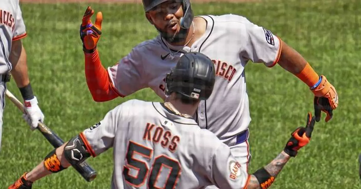 Dominic Smith hits go-ahead double in 9th as Giants rally for 4-2 win over Pirates