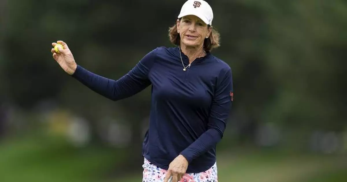Juli Inkster wanted a tune-up for Senior Open. She nearly set an LPGA record