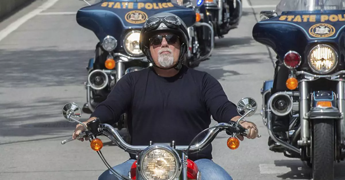 Billy Joel closing beloved New York motorcycle shop after brain disorder diagnosis