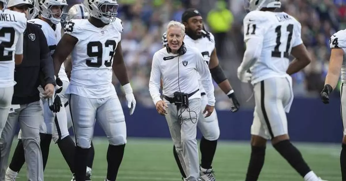 Pete Carroll, Geno Smith return to Seattle with Raiders
