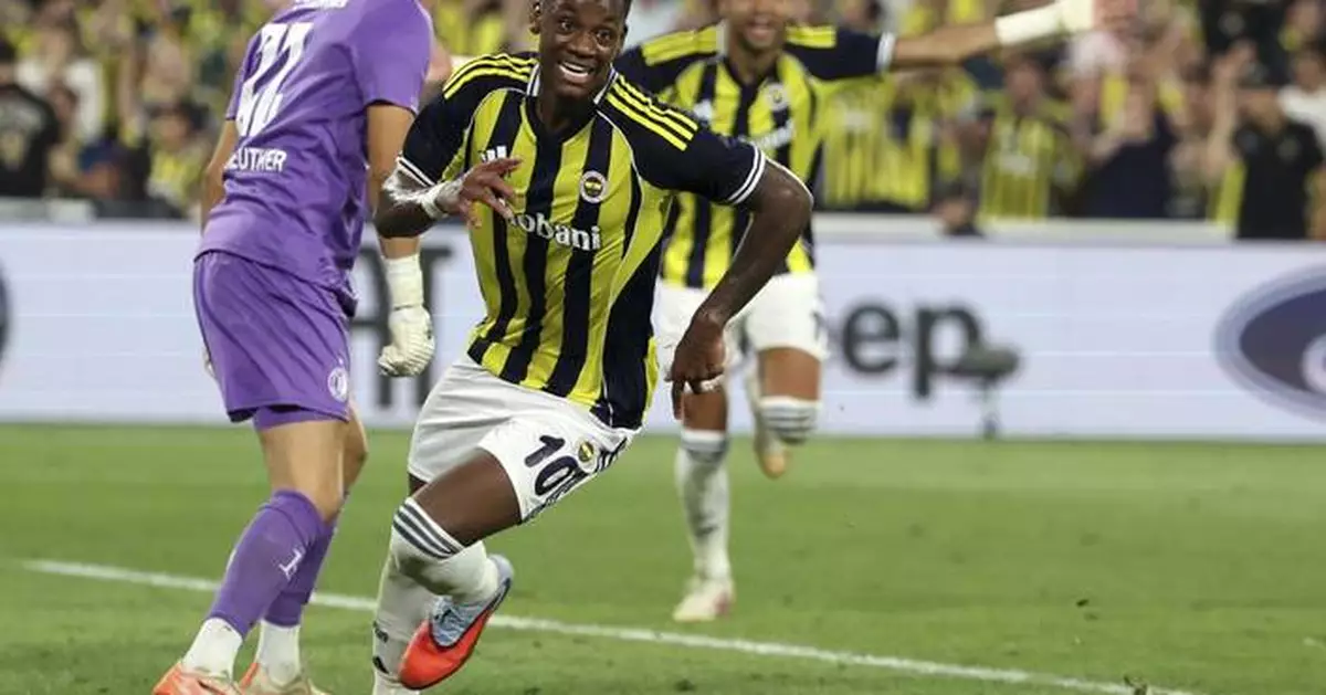 Mourinho's Fenerbahce rallies with 5 goals to beat Feyenoord in Champions League qualifying