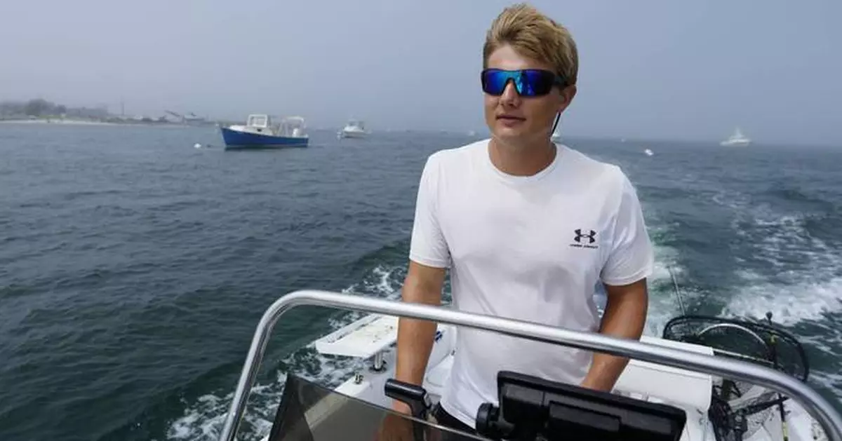 Great white sharks head north, following seals and alarming beachgoers