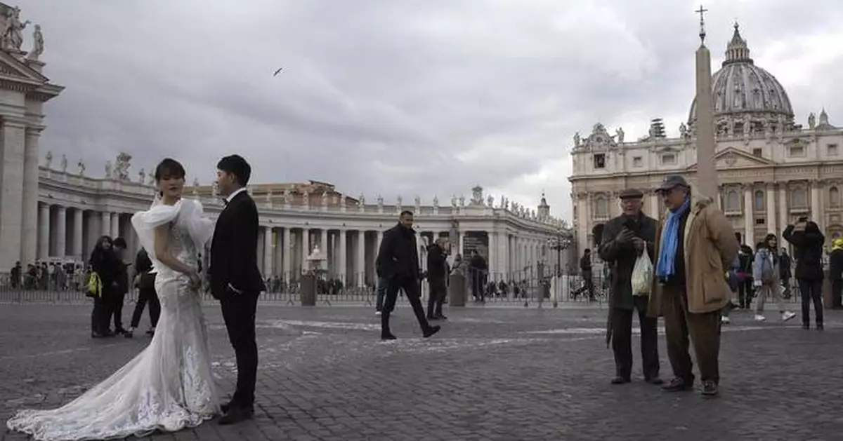 More American couples are turning to Italy's 'dolce vita' in a quest for memorable weddings