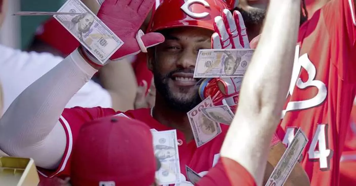 Reds beat Pirates 14-8, Andujar hits first home run with Cincinnati