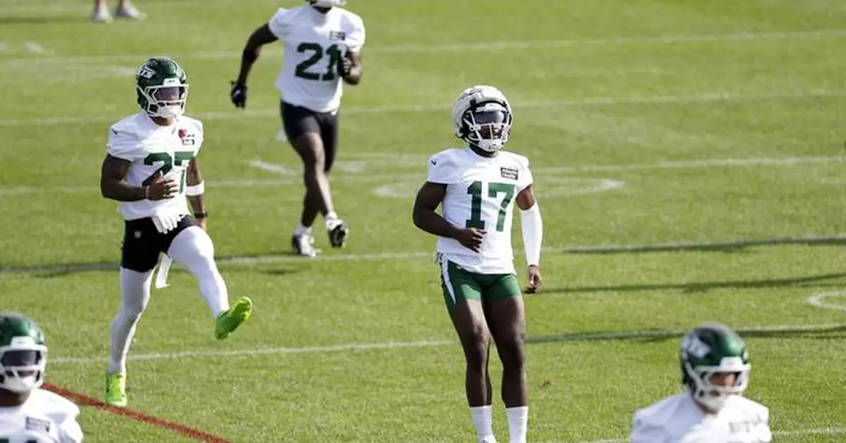 Jets special teams ace Kris Boyd out for season with shoulder injury after getting hurt in practice