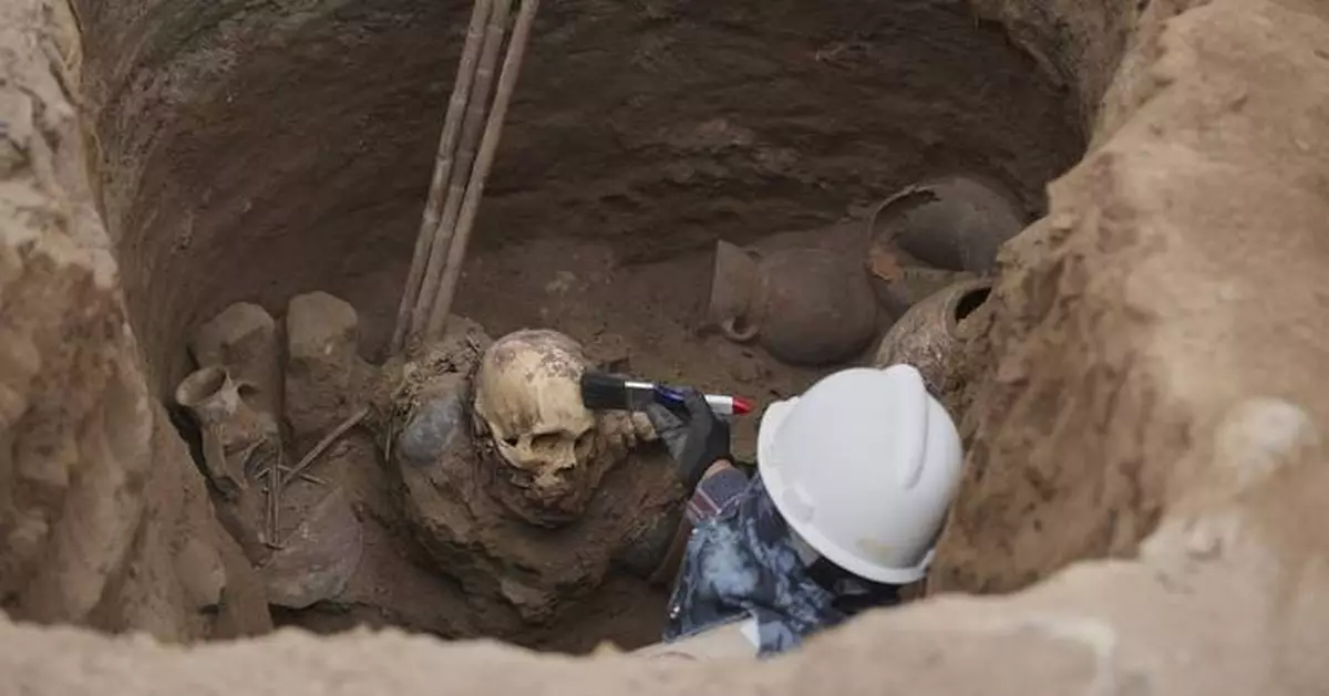 Utility workers in Peru unearth pre-Incan tomb with 1,000-year-old remains