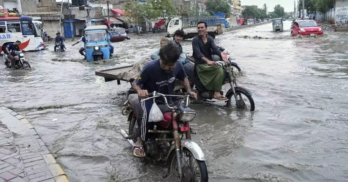 Pakistan restores electricity and reopens roads in areas where floods killed over 300