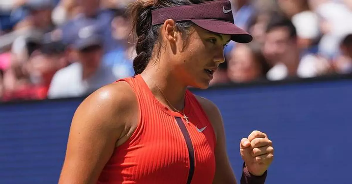 2021 US Open champion Emma Raducanu wins a match in New York for the 1st time since her title