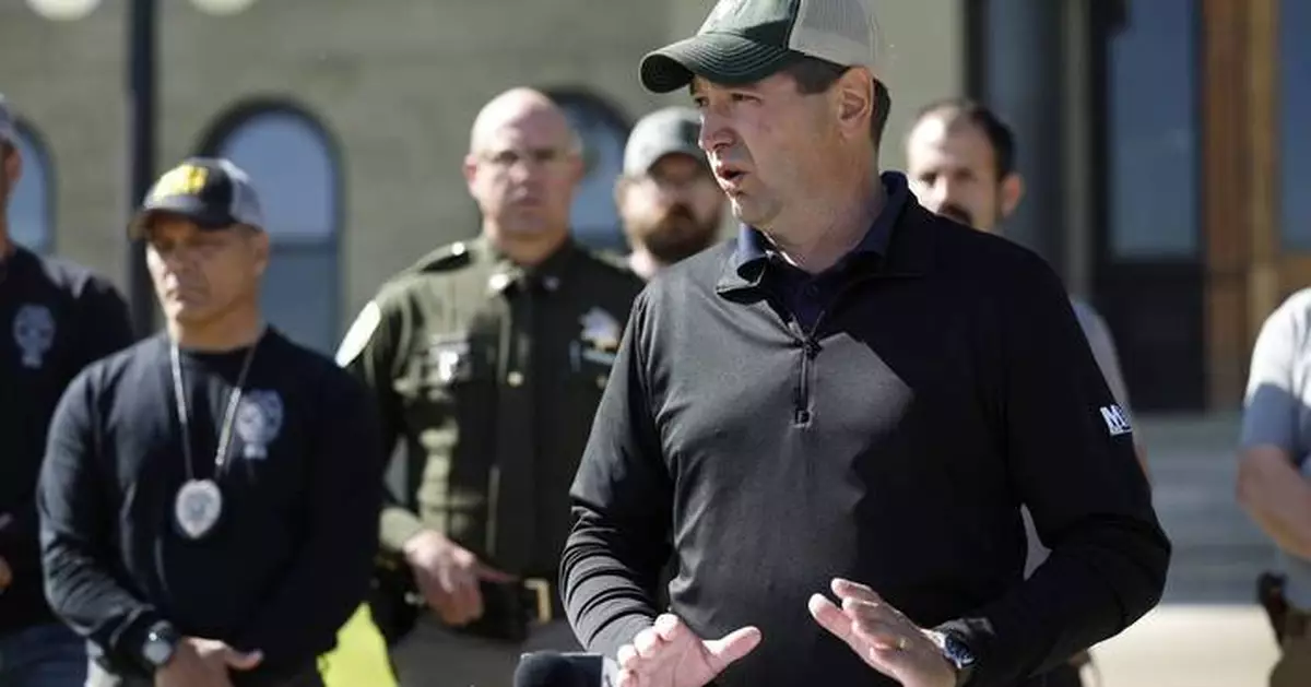 Former US soldier suspected of killing 4 in Montana remains at large