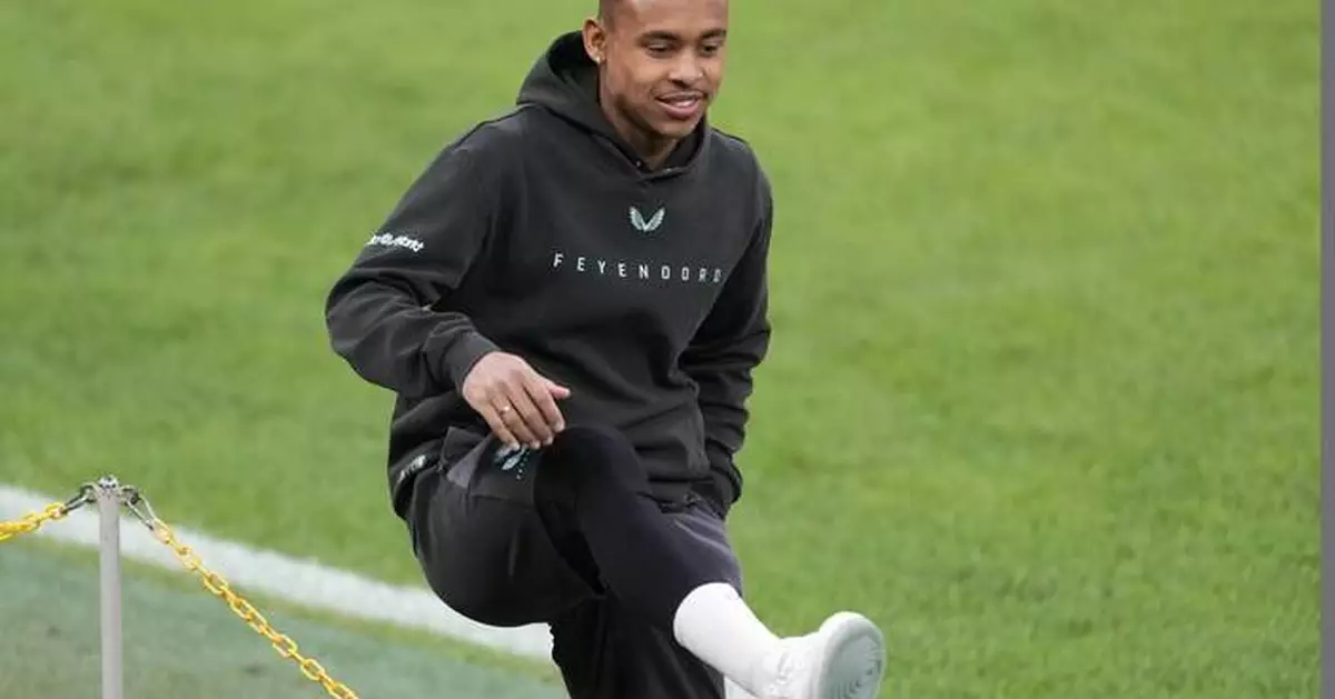 Marseille signs Brazilian winger Paixão from Feyenoord to boost attacking options