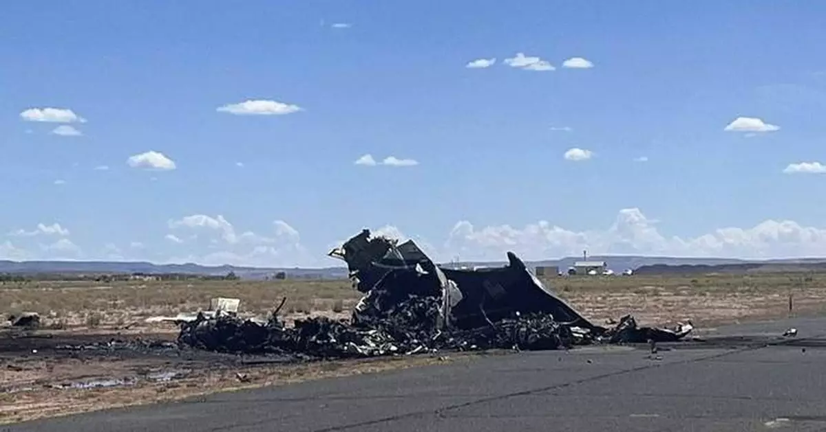 4 people die in crash of medical transport plane on Navajo Nation in northern Arizona
