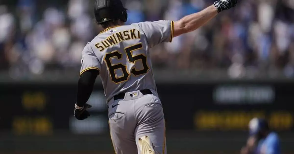 Jack Suwinski's tiebreaking homer in the 9th lifts Pirates over struggling Cubs 3-2