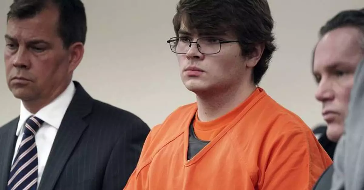 Supermarket gunman who targeted Black people wants charges dropped, says grand jury was too white