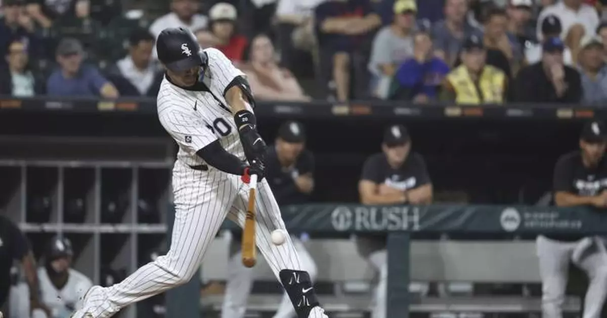 White Sox reinstate infielder Miguel Vargas from the 10-day injured list