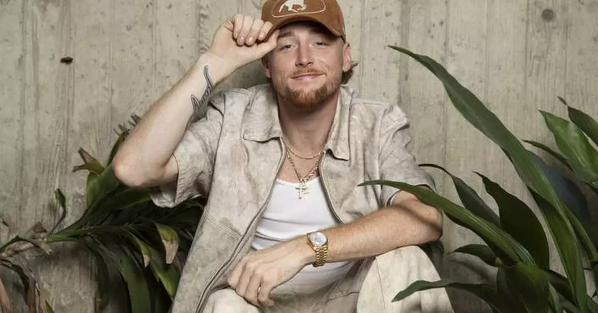 From a job at a meat processing plant to country music stardom, Bailey Zimmerman is figuring it out