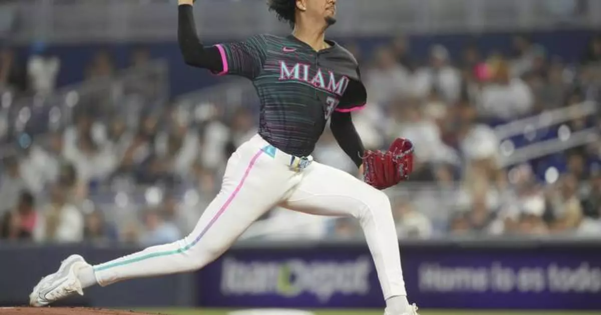 Rookie Agustín Ramírez hits two solo homers as the Marlins beat the Yankees 2-0