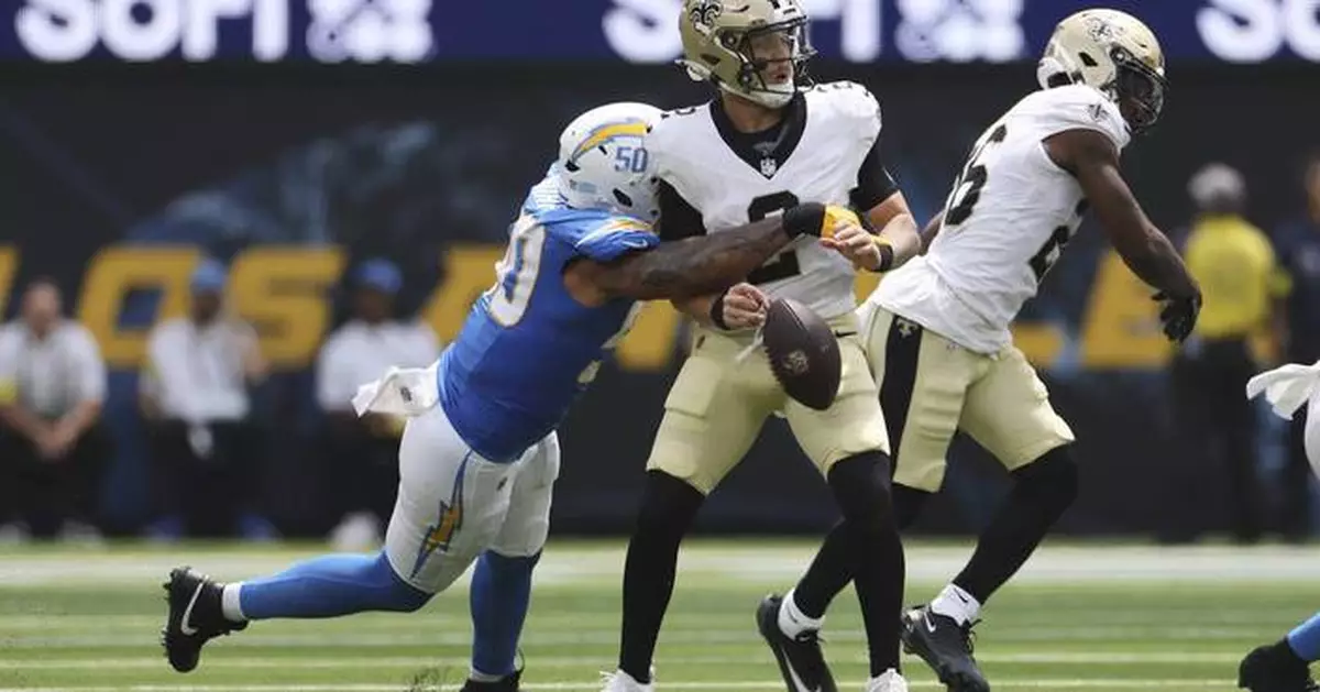 How Rattler and Shough handled live pass rush will be another data point in Saints' QB competition