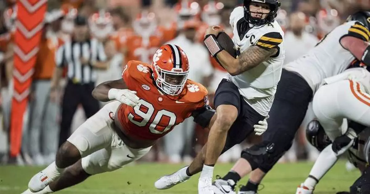 Part of wild UCLA-Tennessee QB swap, Joey Aguilar excited to start for No. 24 Vols