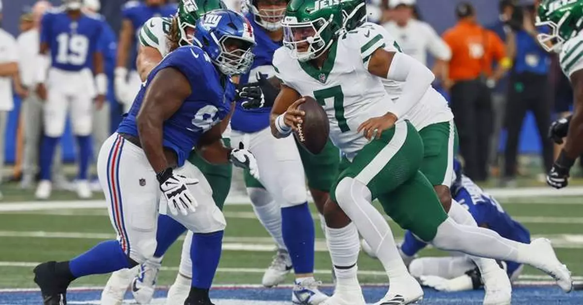 Justin Fields and Jets' passing game sputter in 2 drives in preseason loss to Giants
