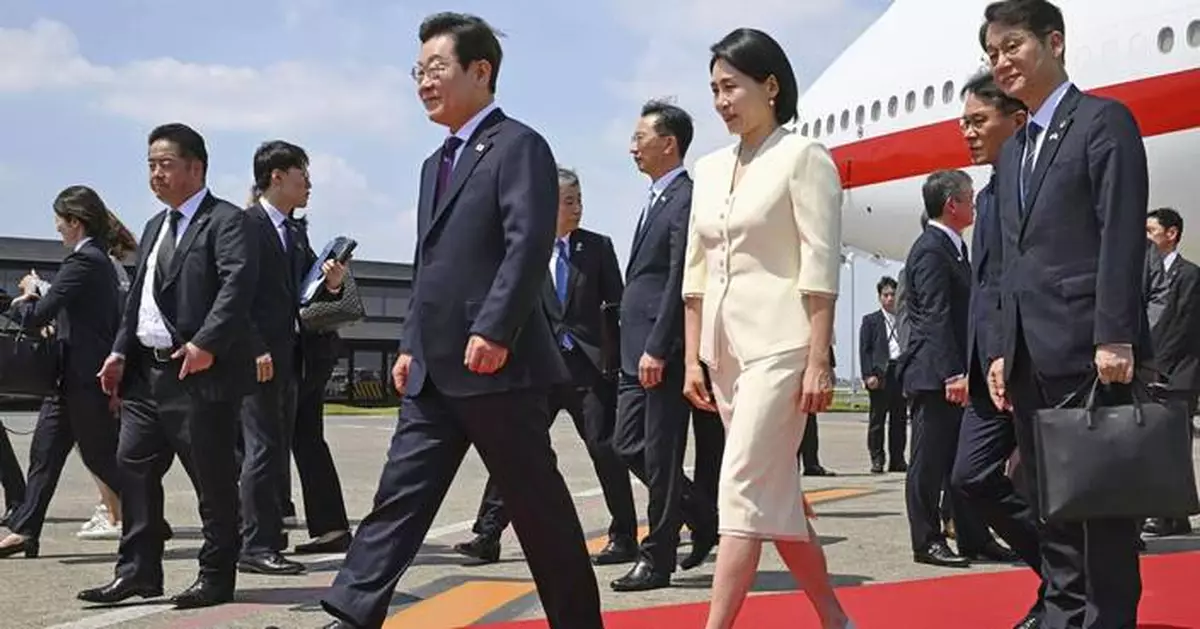 South Korea's president highlights friendly ties in Japan before key summit with Trump