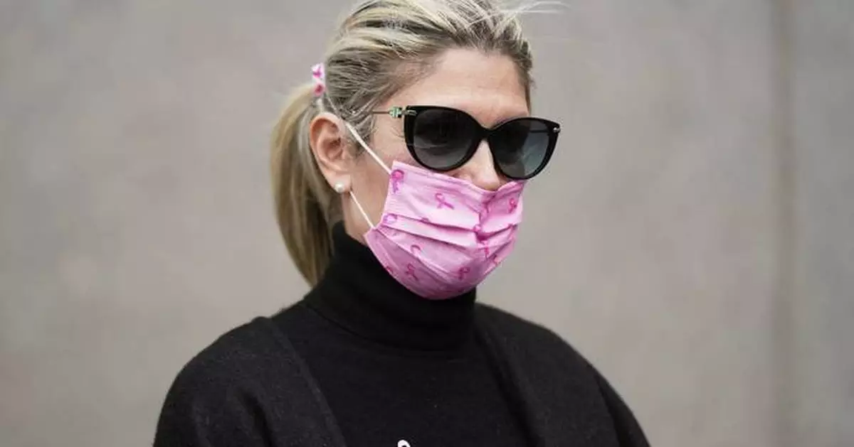 Lawyers for wife of former US Sen. Bob Menendez request 1-year prison sentence