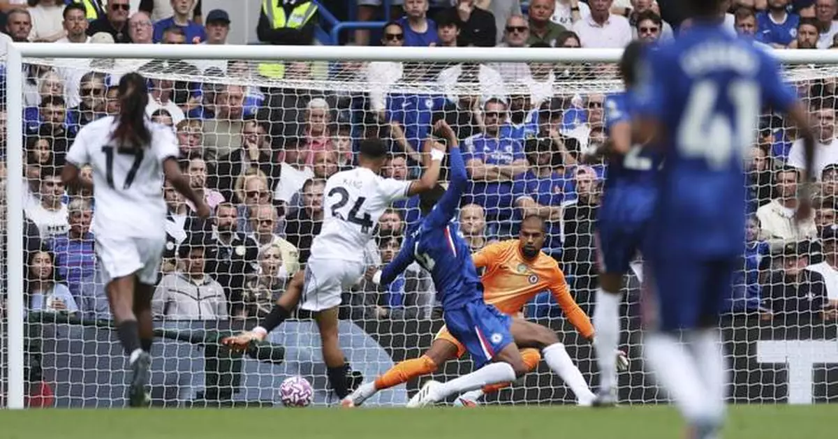 VAR for Liverpool-Arsenal match in Premier League replaced after making a mistake