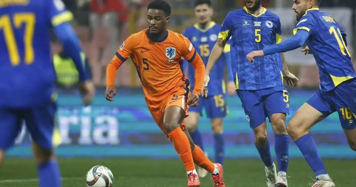 Chelsea completes the signing of Netherlands defender Jorrel Hato from Ajax