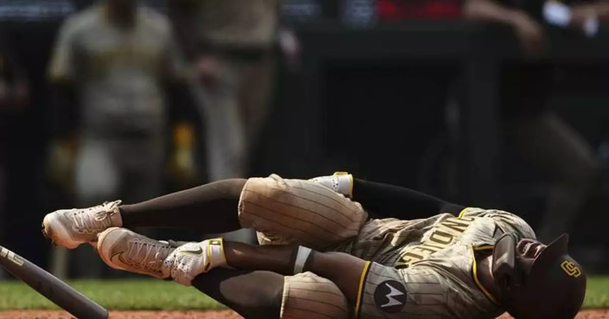 Padres place shortstop Xander Bogaerts on 10-day injured list with foot fracture