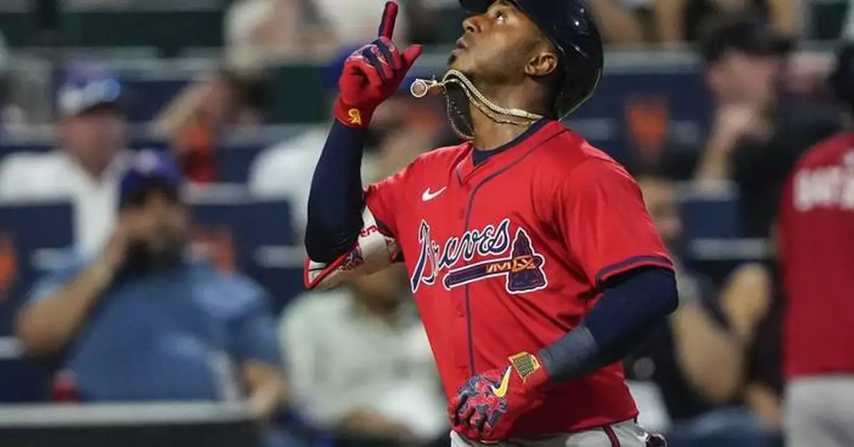 Albies' double in eighth inning secures Braves' 4-3 win over Mets