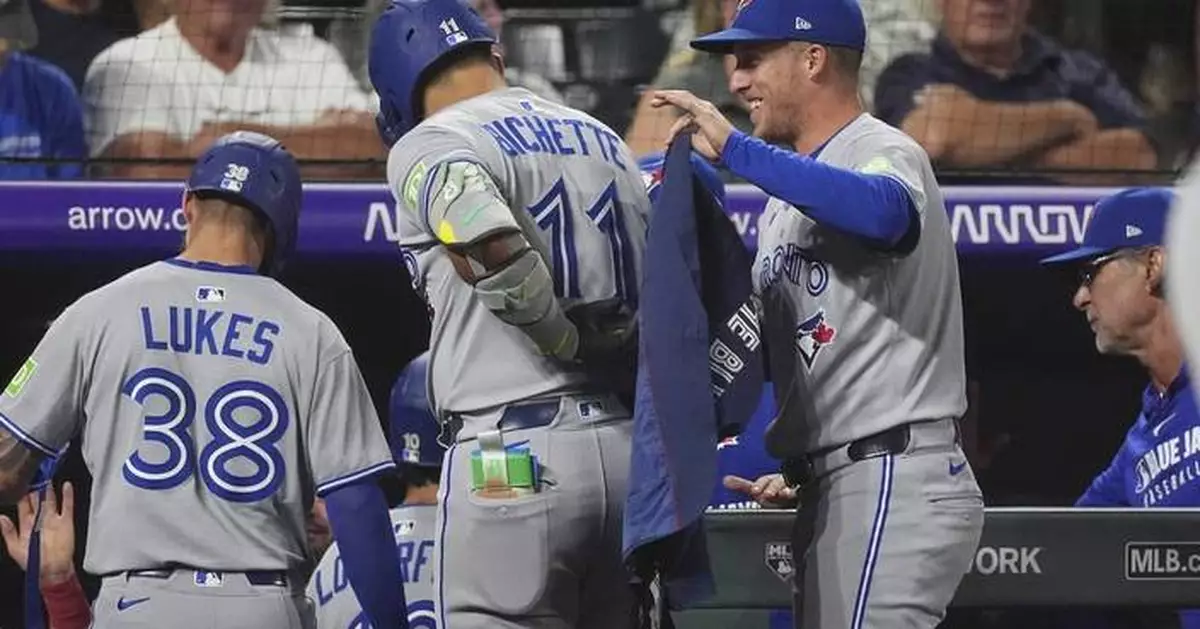 Bichette has 2 HRs and 6 RBIs, Blue Jays get 25 hits in 15-1 victory over Rockies